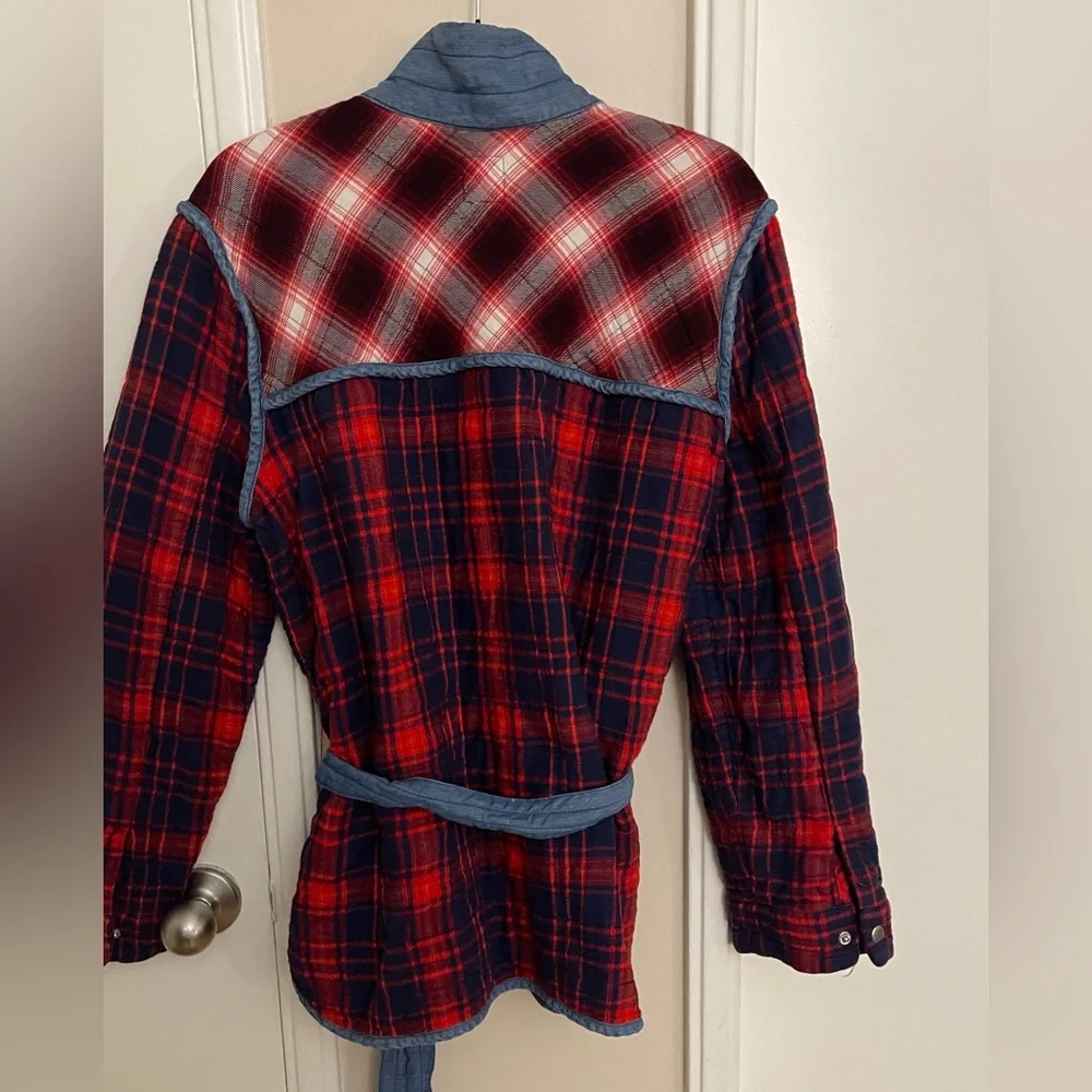 GAP Plaid and chambray belted jacket - Picture 2 of 8